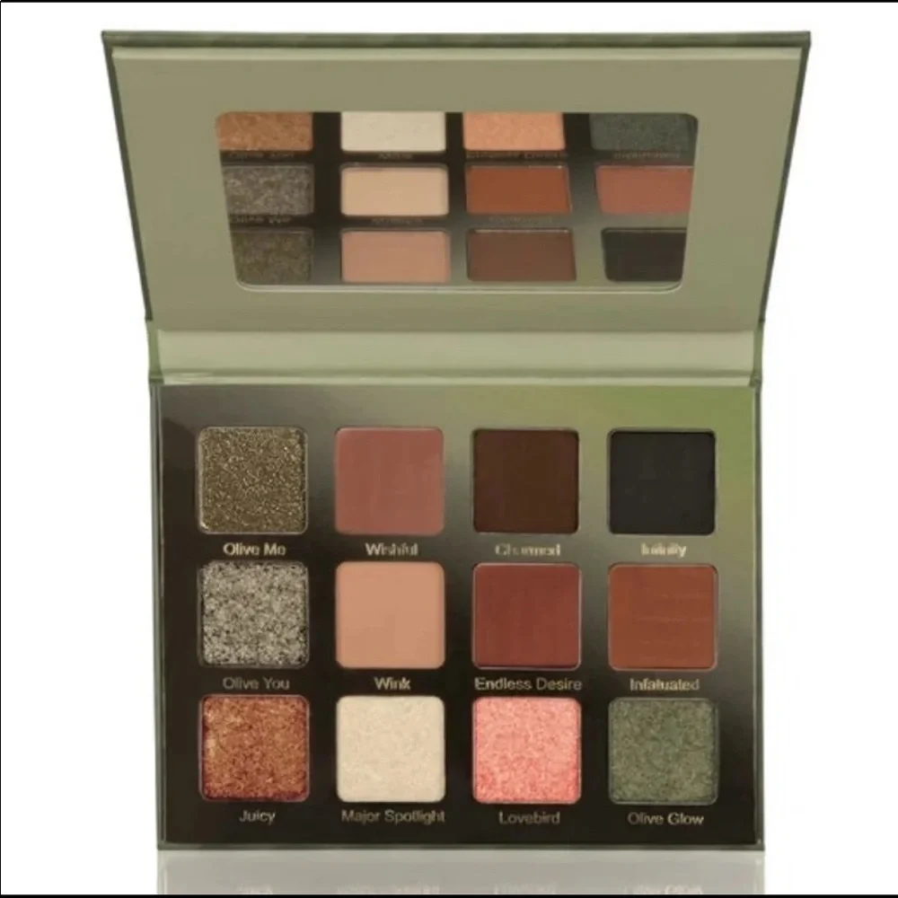 🫒 Violet Voss Cosmetics Olive You Forever Eyeshadow Palette